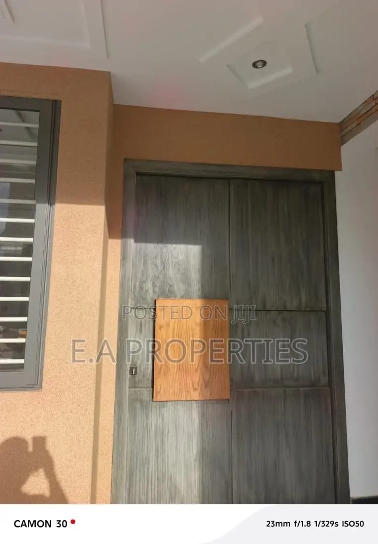 7bdrm House in E A Propeties, Ability for sale