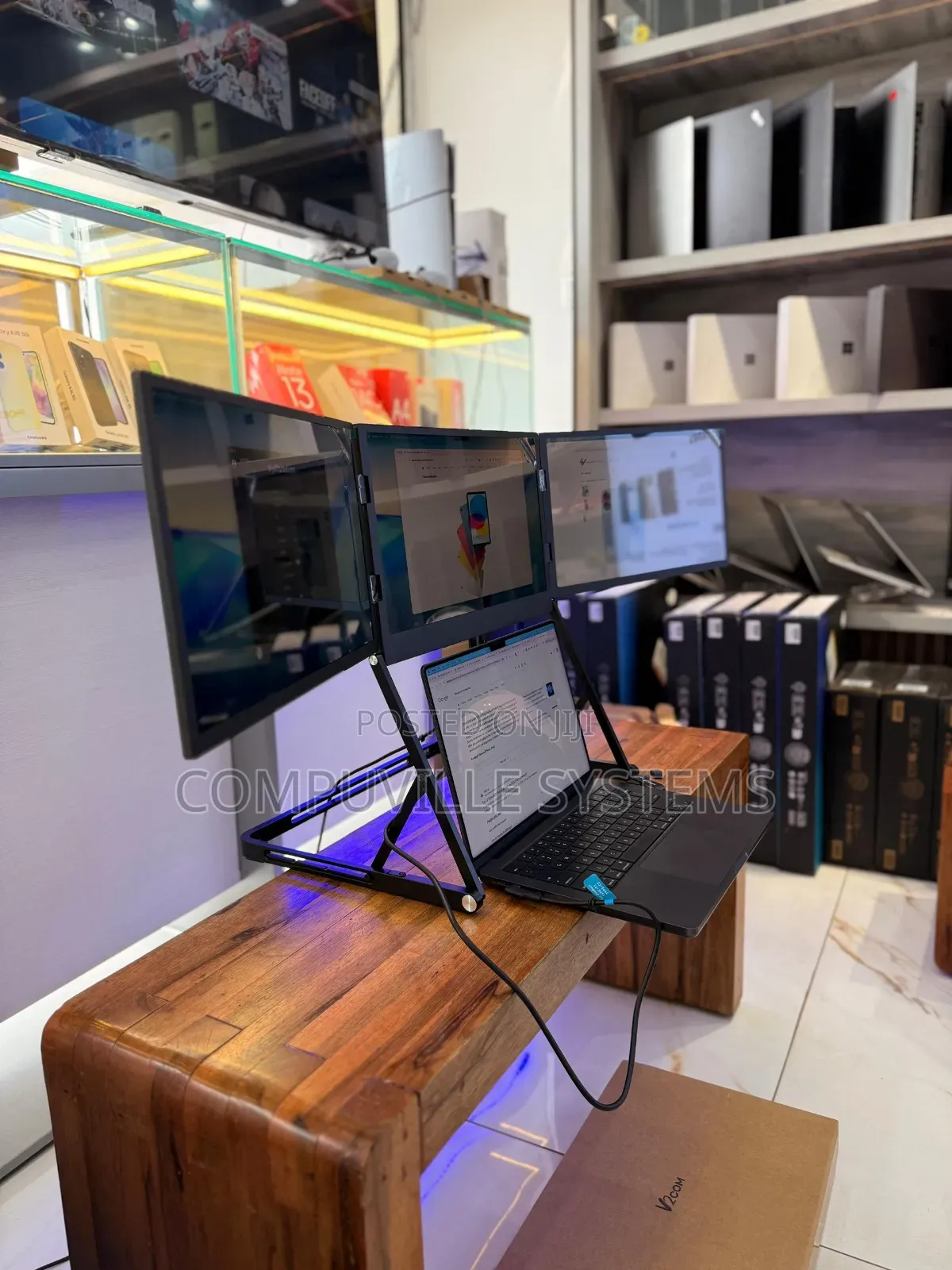 V2com Tri Screen Extender
