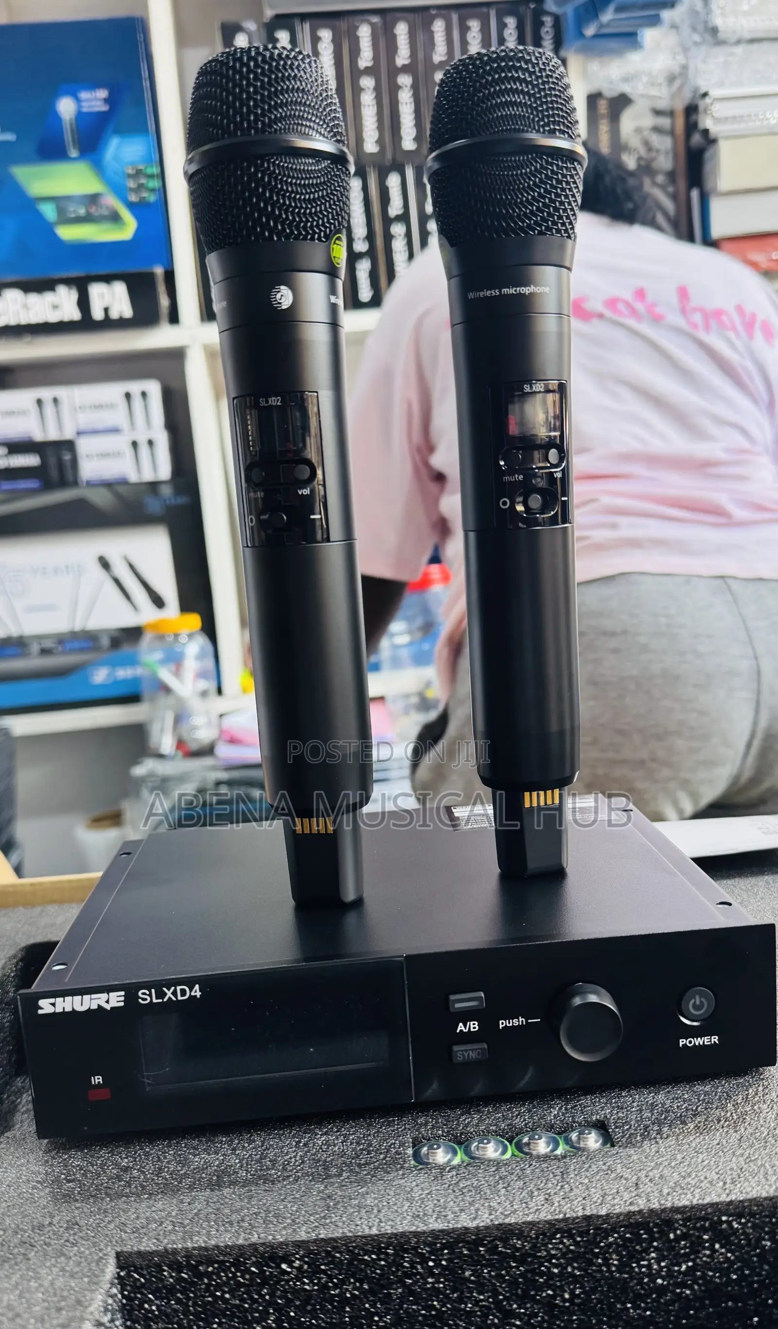 Shure SLX-D 2 in 1 Microphone