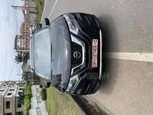 Nissan Rogue SV AWD 2019 Black