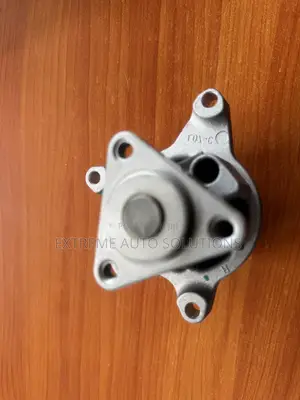 Water Pump For 2 Range Rover Evoque Sport Jaguar Xf