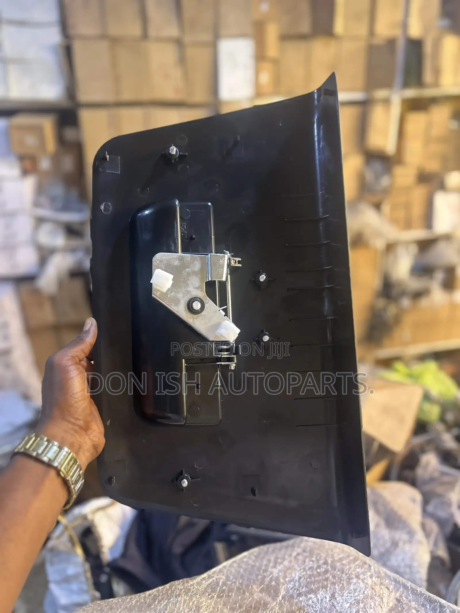 Boot Opener for Nissan Pickups 