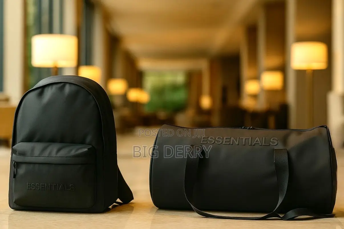 Essential Bag Travel Set