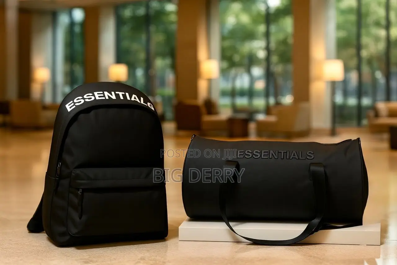 Essential Bag Travel Set