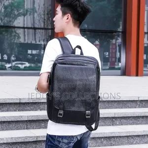 Pu Leather Large Capacity Laptop Backpack With a Charging Port