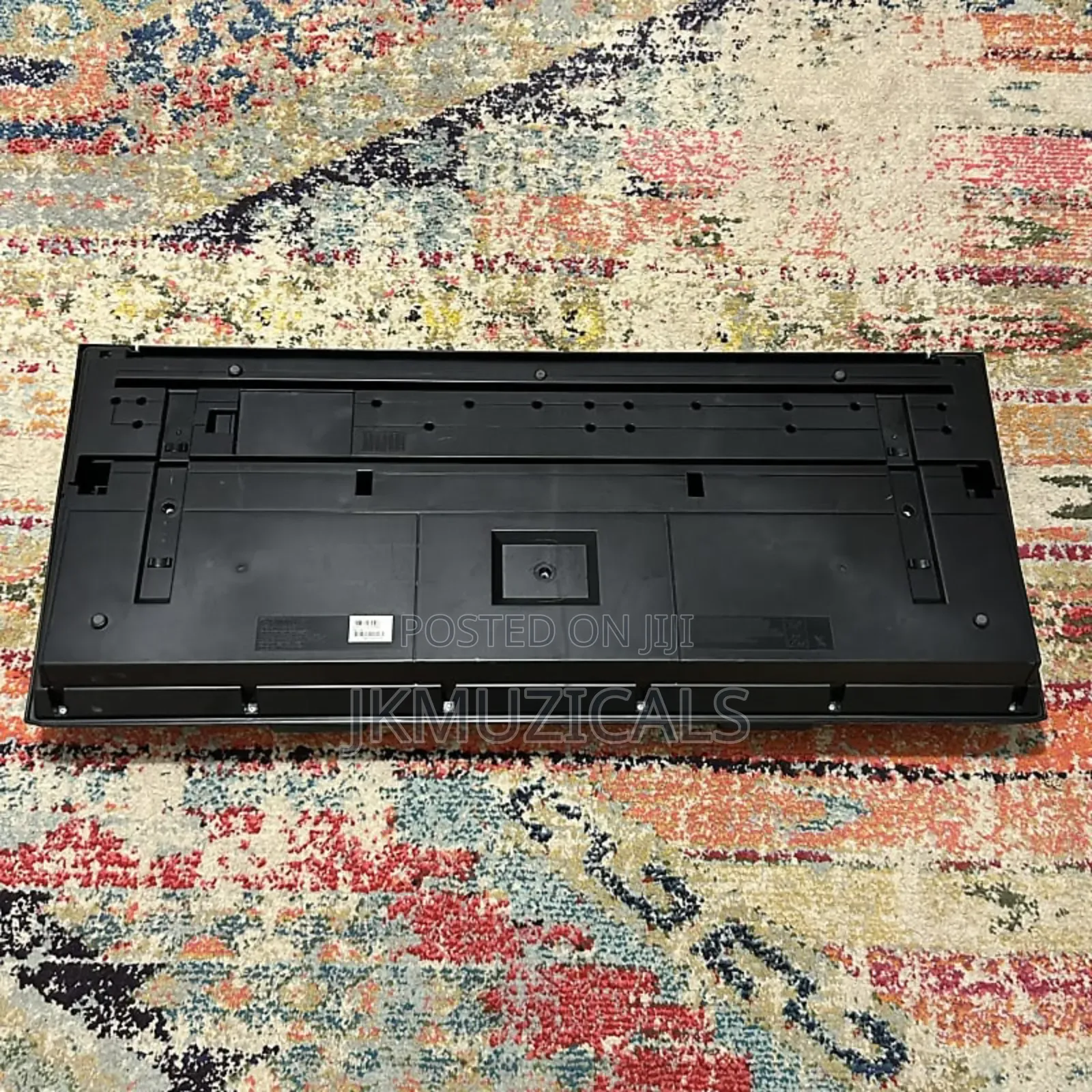 PSR 423_ 61 Keys Electronic Keyboard _ Piano