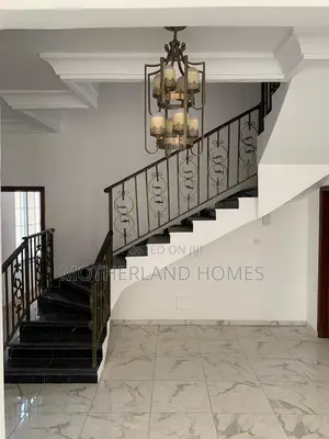 5bdrm House in Airport Hills for rent