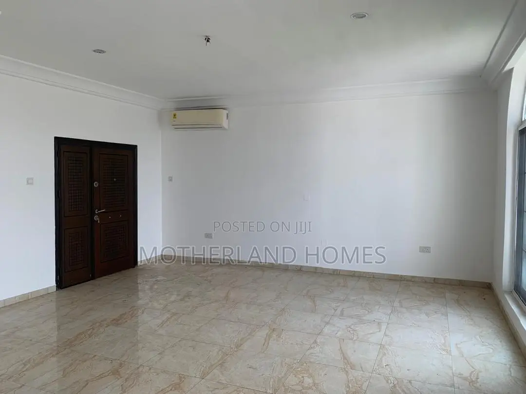 5bdrm House in Airport Hills for rent