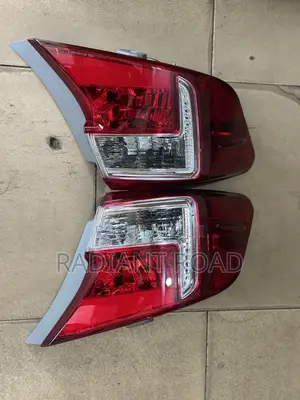 Toyota Camry 2012-2014 Taillight