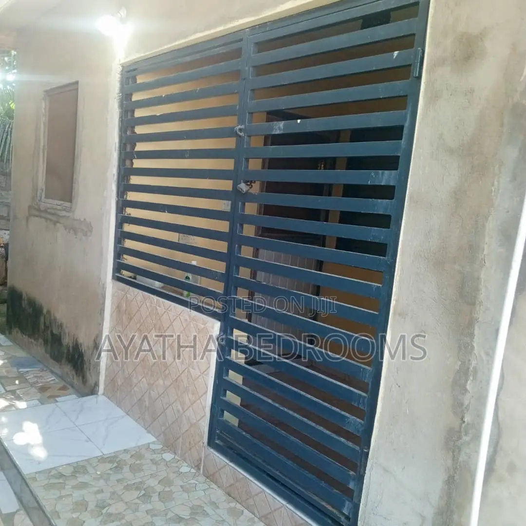 1bdrm Apartment in Modern Properties, New Town for rent