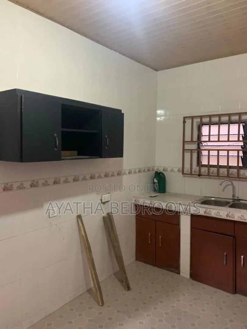 2bdrm Apartment in Modern Properties, New Town for rent