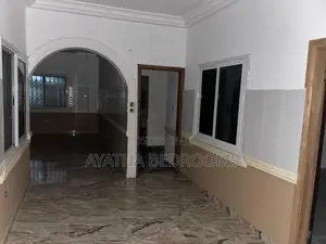 4bdrm House in Modern Properties, New Town for rent