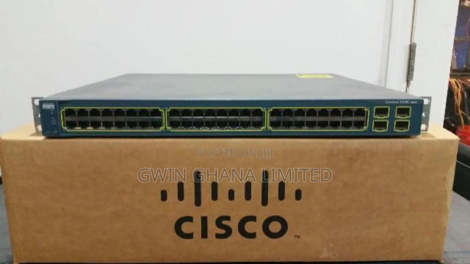 Cisco Catalyst 3560v2-48ps Layer 3 Switch - 4 X SFP .48port Poe Swich