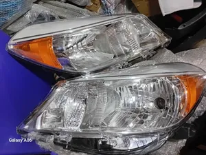 Yaris / Vitz 2012 Headlight