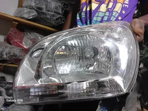 Kia Sportage 2005 2006 2007 2008 Headlight