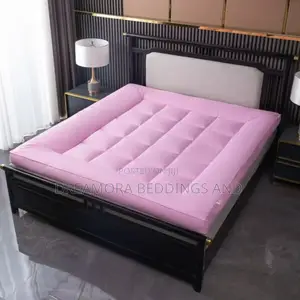 Luxurious King Size Mattress Topper