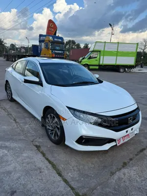 Honda Civic EX Sedan 2018 White