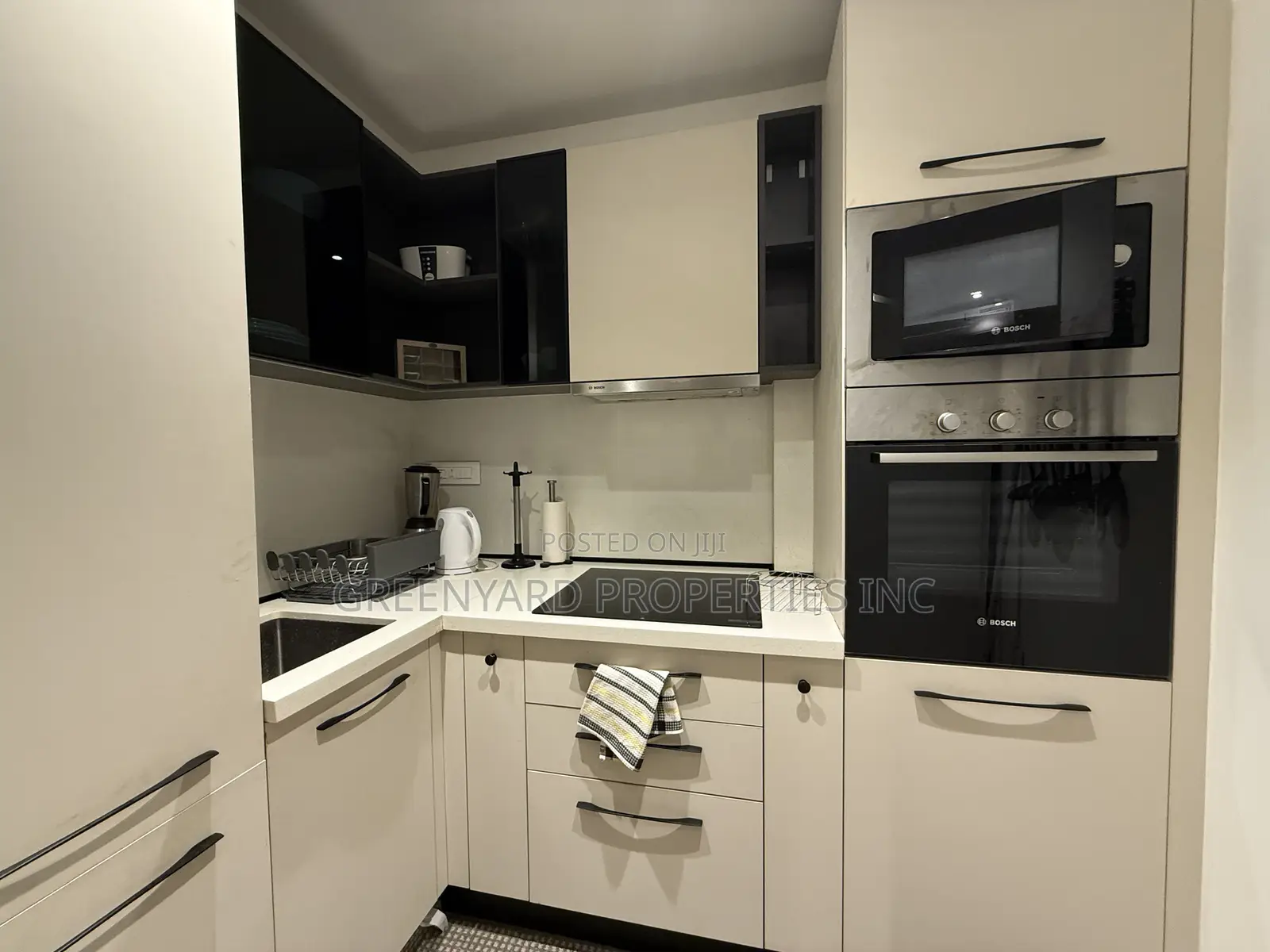 Furnished 1bdrm Apartment in Oxford Street, Osu for rent