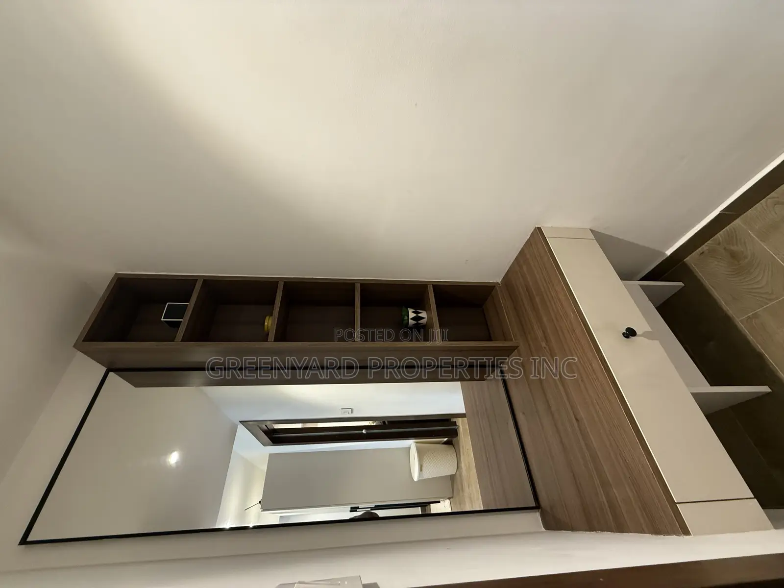 Furnished 1bdrm Apartment in Oxford Street, Osu for rent