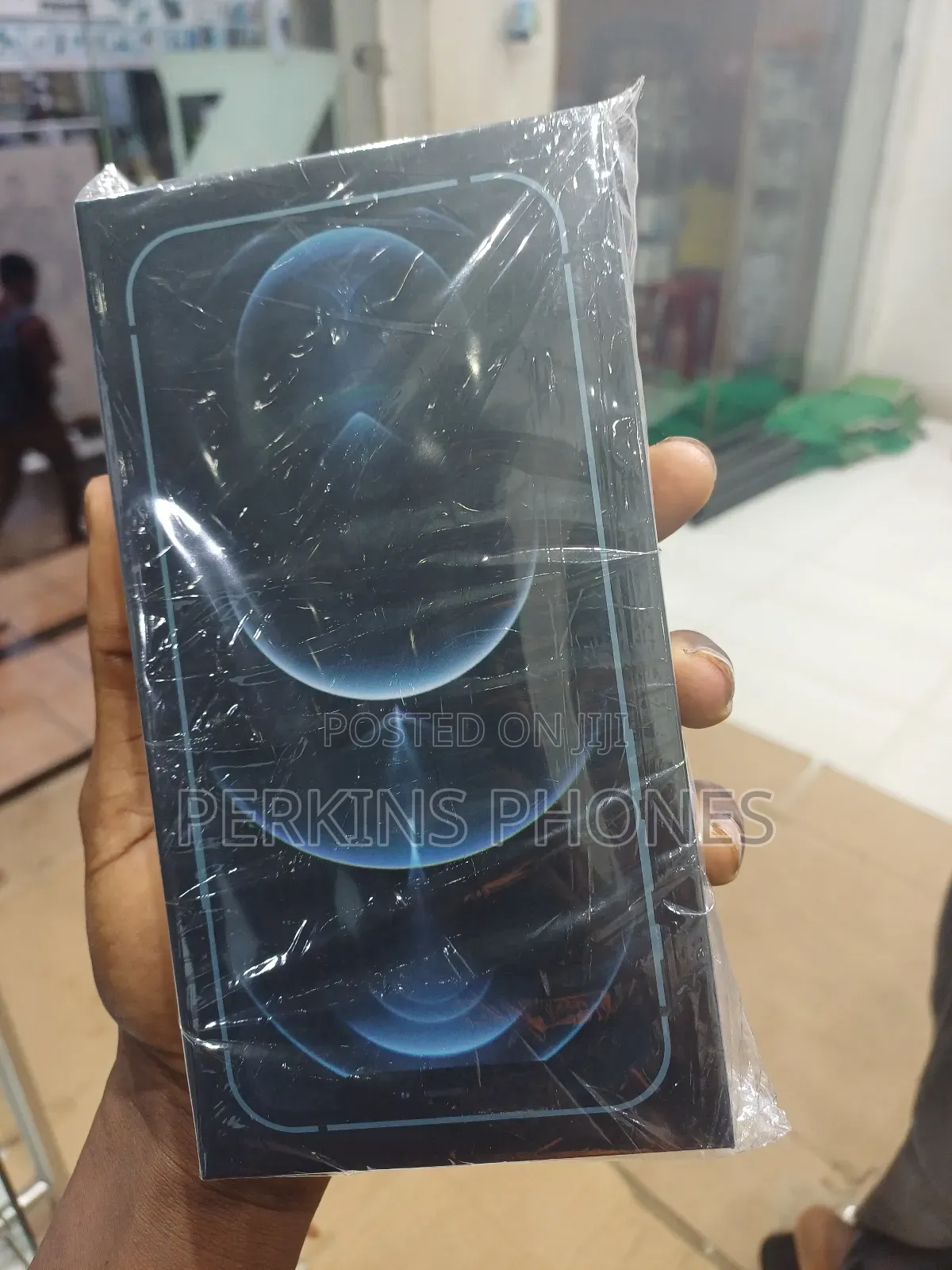 New Apple iPhone 12 Pro Max 256 GB Blue