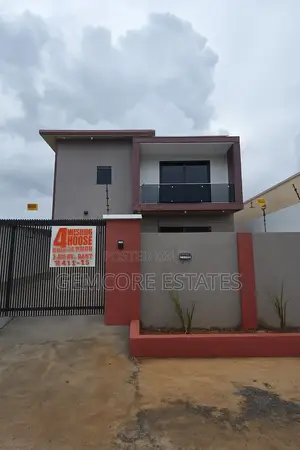 4bdrm House in Lakeside Community 8, East Legon for sale