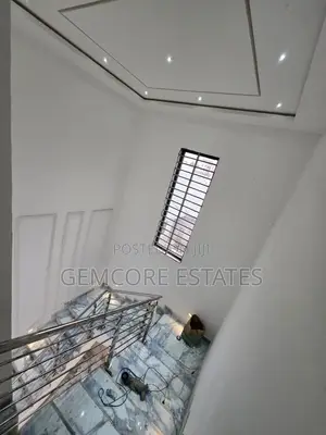 4bdrm House in Lakeside Community 8, East Legon for sale