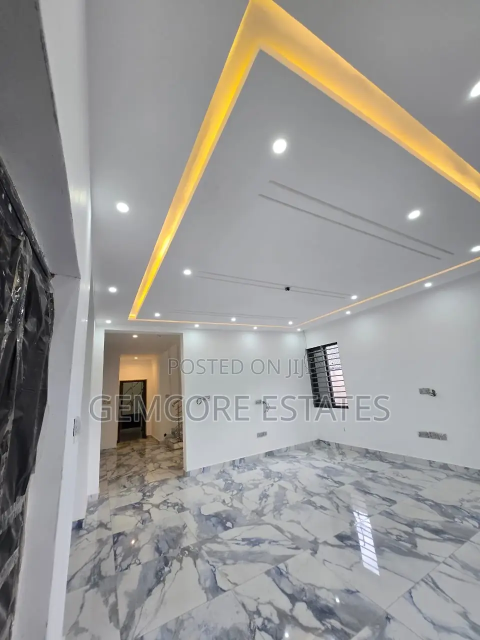 4bdrm House in Lakeside Community 8, East Legon for sale