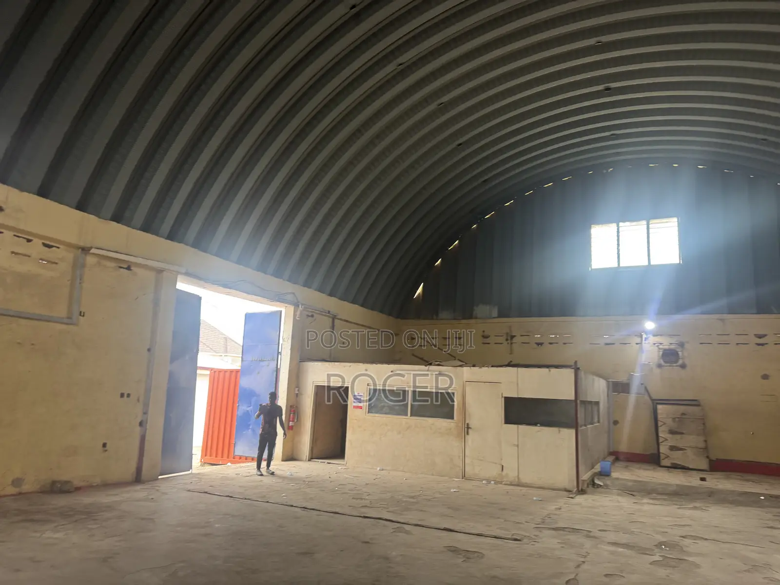 400 SQM Warehouse for Rent at Tantra Hills