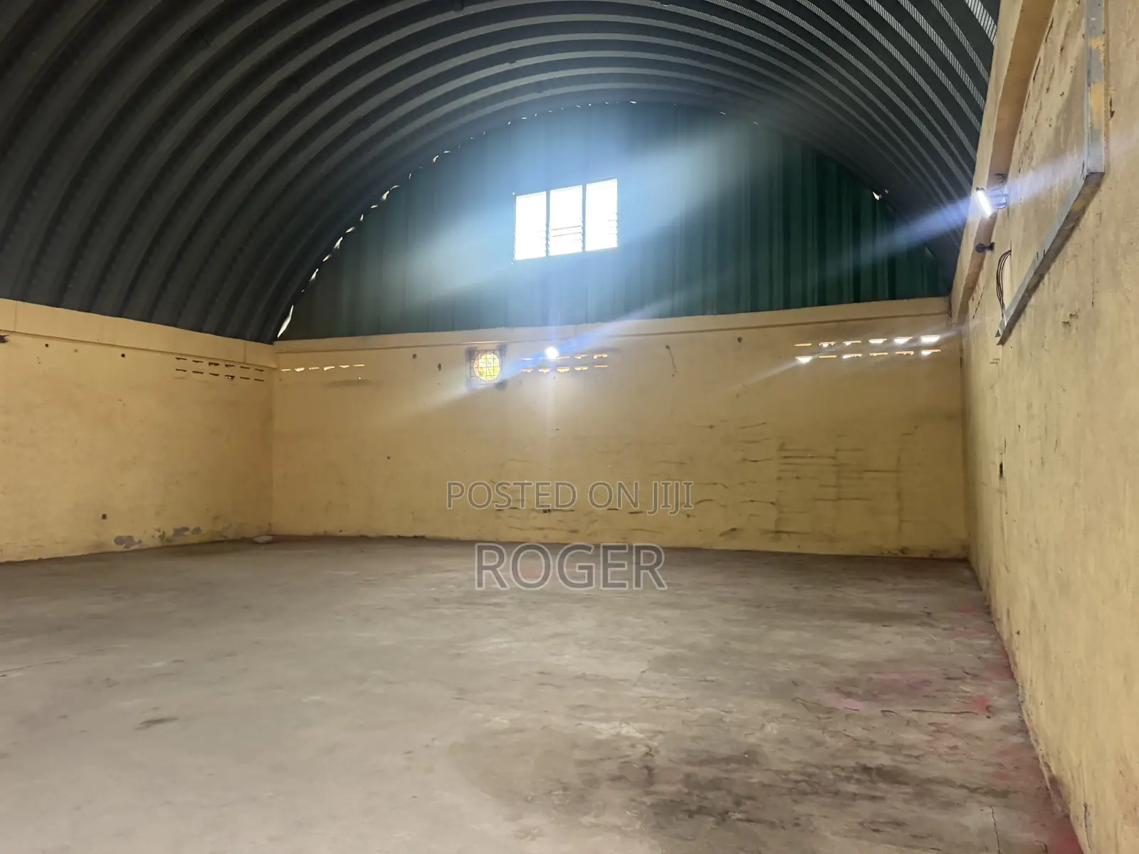 400 SQM Warehouse for Rent at Tantra Hills