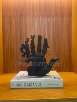 Mosaic Palm Sculpture (Black)