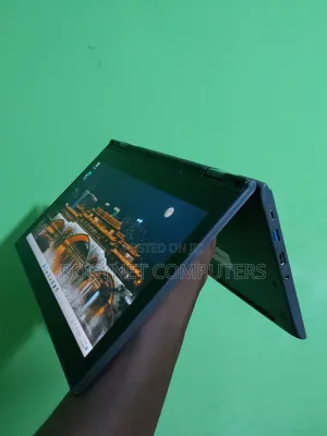 Laptop Lenovo 300e 4GB Intel Celeron SSD 72GB