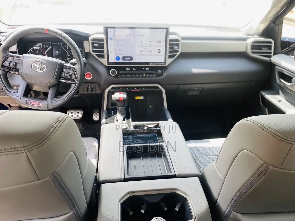 Toyota Tundra Limited Double Cab 6.5' Bed 2023 Blue