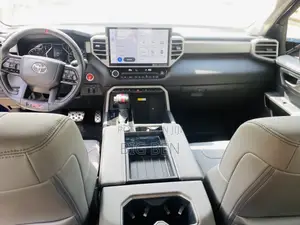Toyota Tundra Limited Double Cab 6.5' Bed 2023 Blue