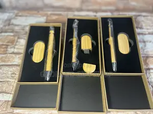 Wooden Pen and Pendrive(16gb) Set