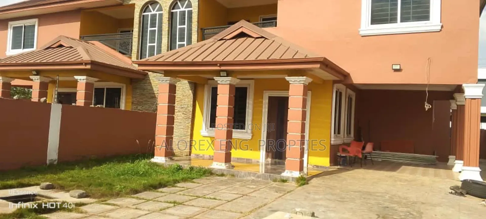 4bdrm House in $180,000 Com. 25, Oyarifa for sale