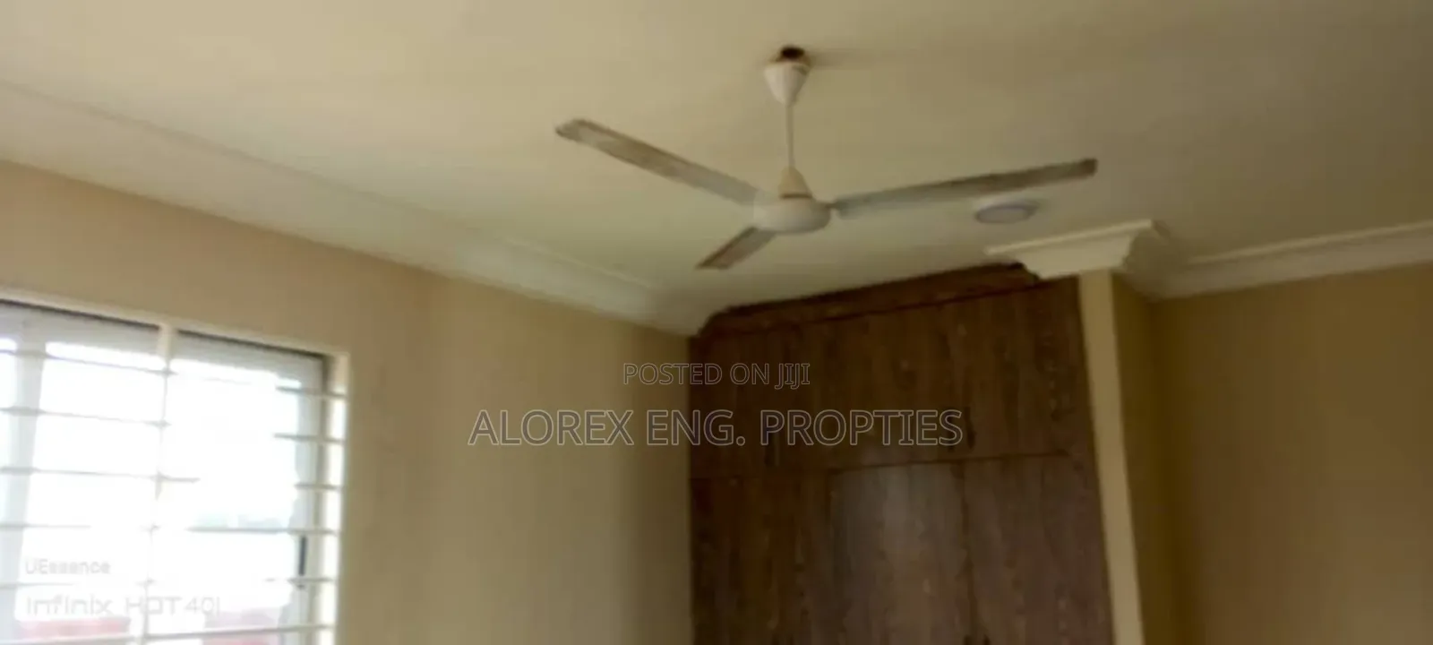 4bdrm House in $180,000 Com. 25, Oyarifa for sale