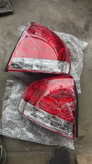 Kia Cerato/Forte Taillights 2003,2004,2005,2006,2007,2008,2009,2010