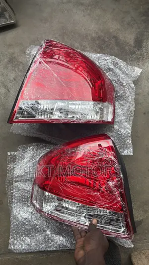 Kia Cerato/Forte Taillights 2003,2004,2005,2006,2007,2008,2009,2010