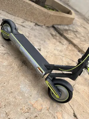 Motorcycle 2023 Green
