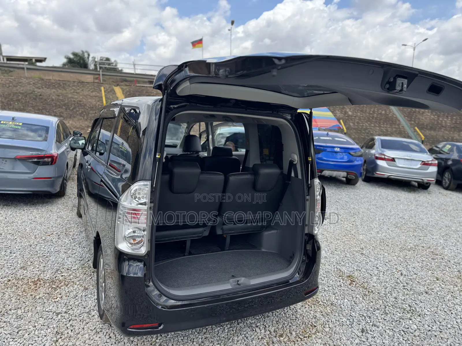 Toyota Voxy 2012 Black