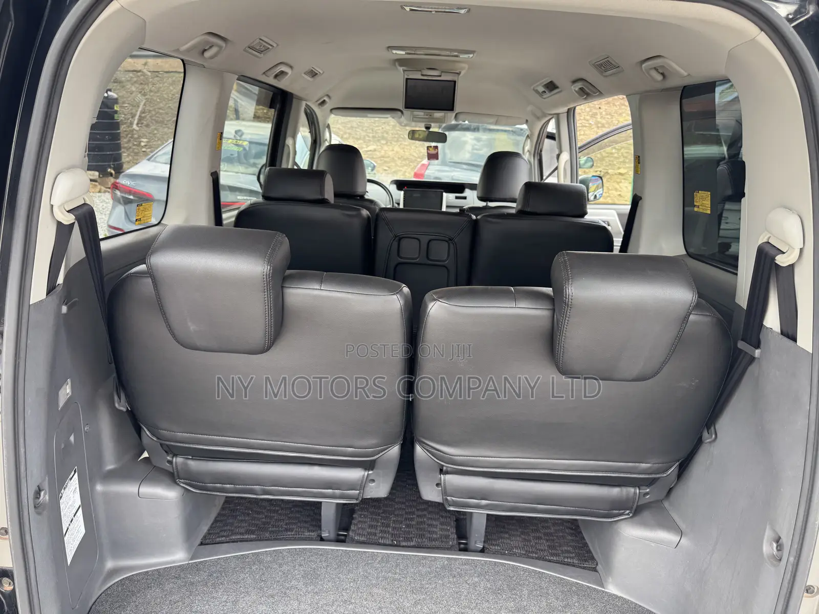 Toyota Voxy 2012 Black