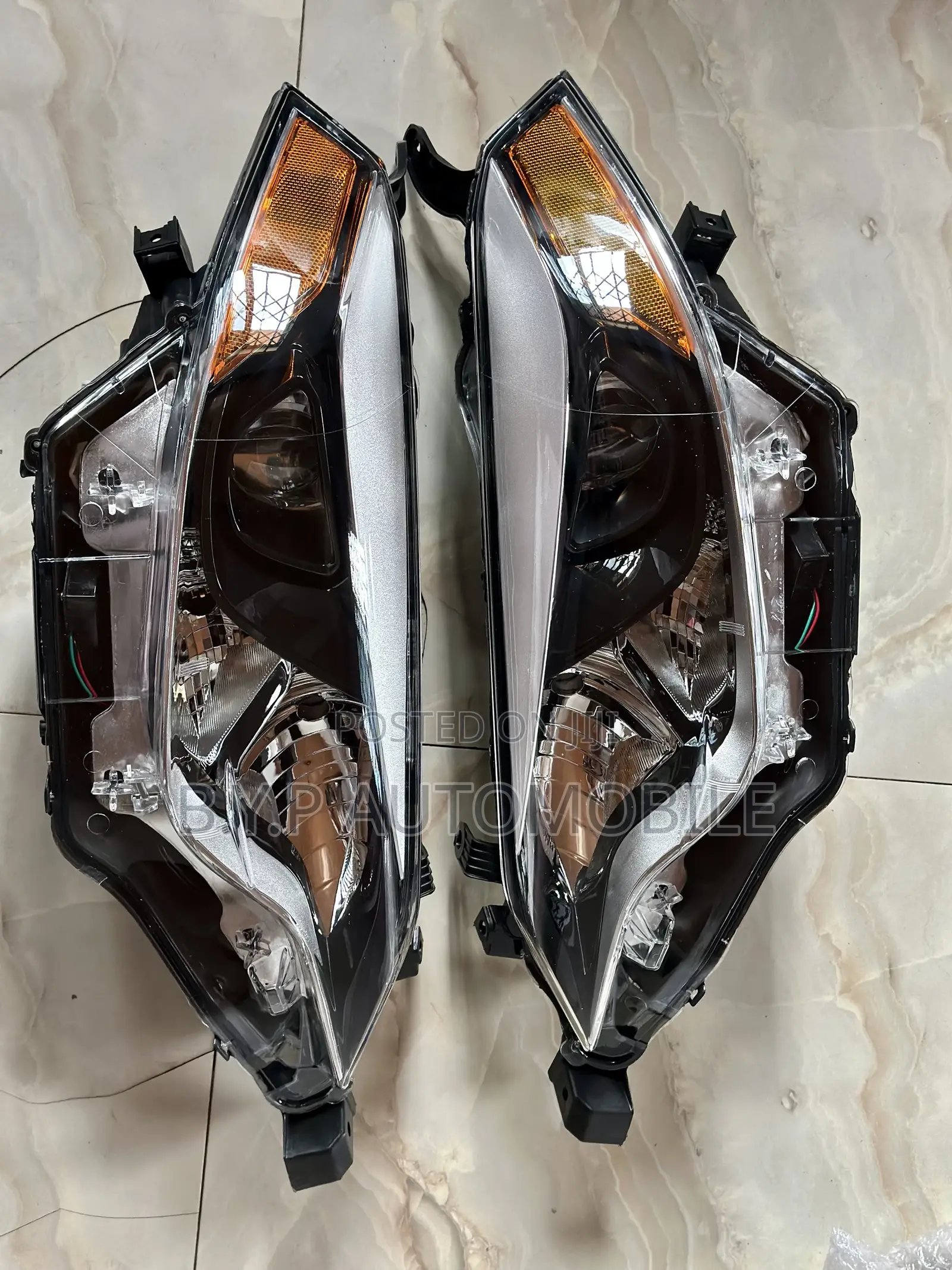 Toyota Corolla 2015 Headlight