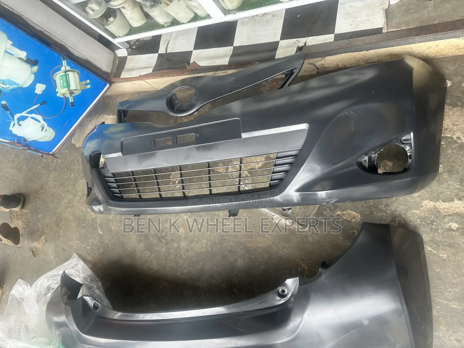 Toyota Yaris / Vitz Front And Back Bumper 12