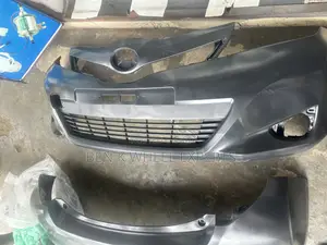 Toyota Yaris / Vitz Front And Back Bumper 12