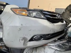 Honda Odyssey 2012 Front Cut Available