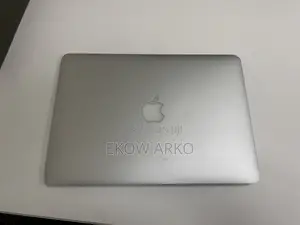 Laptop Apple MacBook Air 2011 4GB Intel Core I5 SSD 128GB