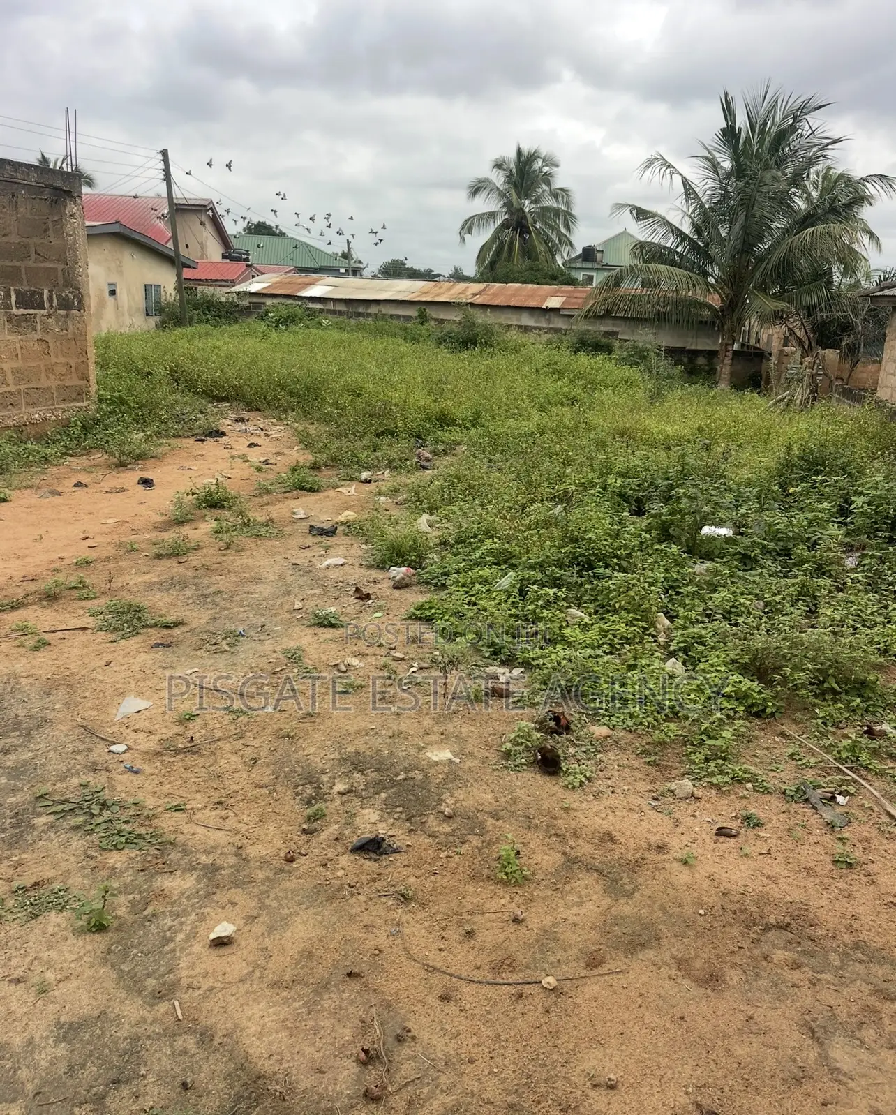 One and Half Plots at Ablekuma-Pokuase Highway (Olebu)