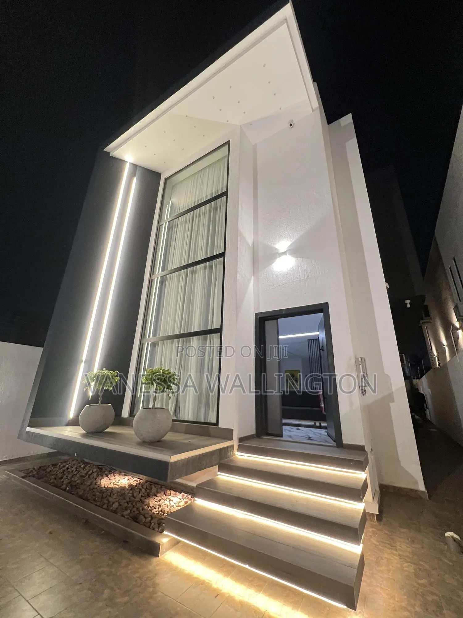 Furnished 4bdrm House in Nanakrom, Ashaley Botwe for rent