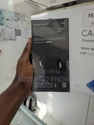 New Samsung Galaxy S10 Plus 128 GB Black