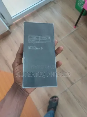 New Samsung Galaxy Z Flip 3 128 GB Black